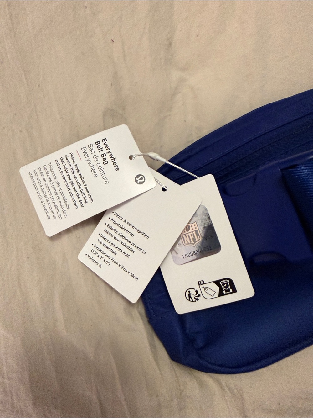 lululemon athletica Navy Blue NY Giants belt bag. Brand new with tags - Picture 3 of 6